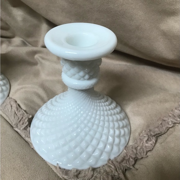 White Decor Candleholders - Picture 6 of 6